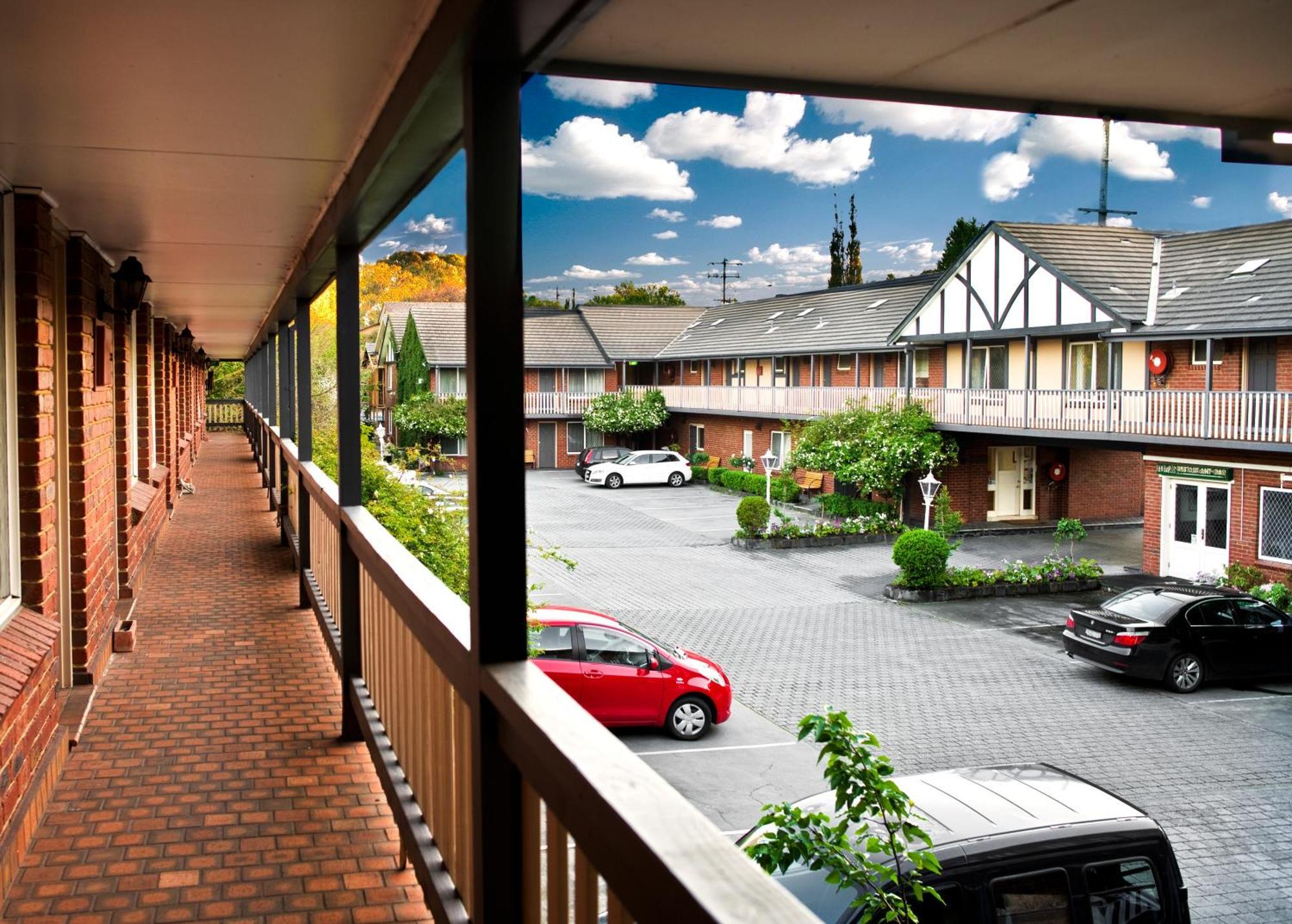 Elizabethan Lodge Мельбурн Экстерьер фото